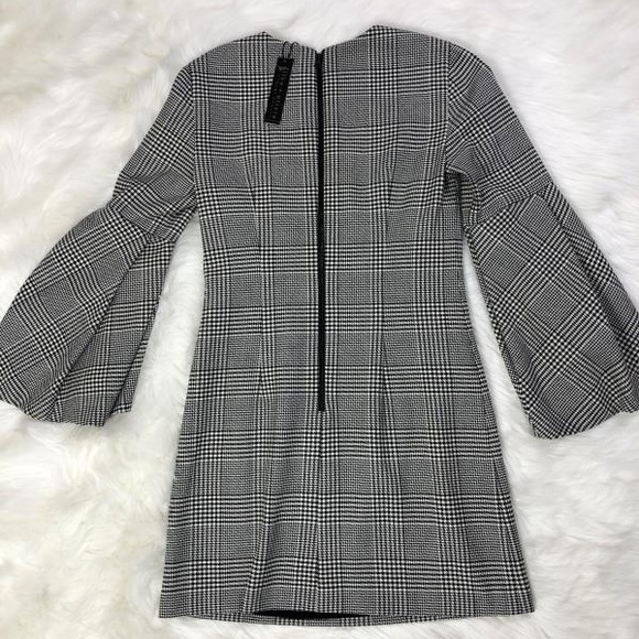 Alice & Olivia Thym Trumpet Sleeve Dress - Picture 7 of 8